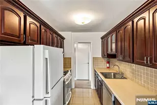 285 Aycrigg Ave 12G, Passaic, NJ 07055 - Photo 11