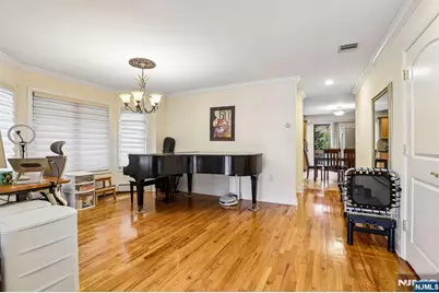696 West End Avenue 2 #2, Cliffside Park, NJ 07010 - Photo 9