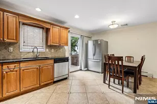 696 West End Ave 2, Cliffside Park, NJ 07010 - Photo 15