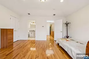 696 West End Ave 2, Cliffside Park, NJ 07010 - Photo 31