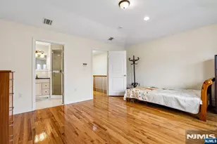 696 West End Ave 2, Cliffside Park, NJ 07010 - Photo 29
