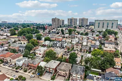 696 West End Avenue 2 #2, Cliffside Park, NJ 07010 - Photo 43