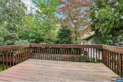 696 West End Avenue 2 #2, Cliffside Park, NJ 07010 - Photo 17