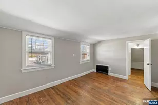 297 Lakeview Ave, Clifton, NJ 07011 - Photo 9