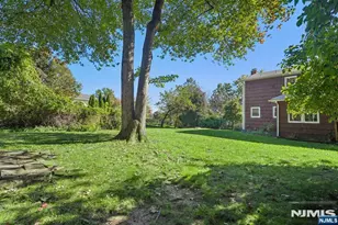 42 Collins Ave, Ramsey, NJ 07446 - Photo 33