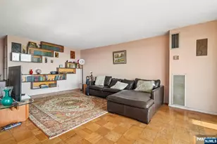 555 North Ave 10-G, Fort Lee, NJ 07024 - Photo 3