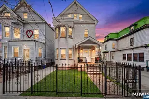 30 N 11th St, Newark, NJ 07107 - Photo 1