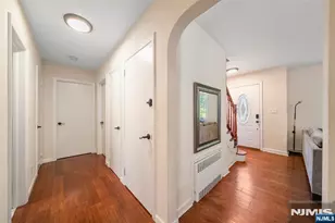 553 Ray Ave, Ridgefield, NJ 07657 - Photo 11