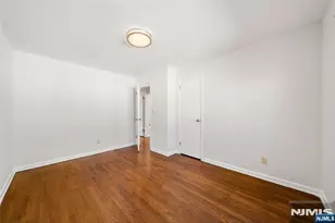 201 Oakdene Pl C2, Cliffside Park, NJ 07010 - Photo 13