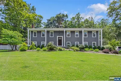 9 Glen Gray Road, Oakland, NJ 07436 - Photo 1