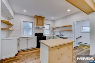 40 Grove St, Elmwood Park, NJ 07407 - Photo 23