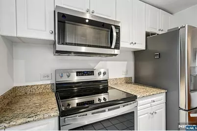 100 Old Palisade Road 1801 #1801, Fort Lee, NJ 07024 - Photo 13