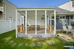 76 Day Ave, Bergenfield, NJ 07621 - Photo 27