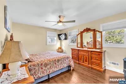 27 Bogle Avenue, North Arlington, NJ 07031 - Photo 15