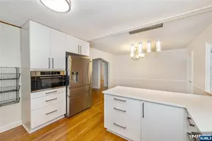 247 Emmett Pl, Ridgewood, NJ 07450 - Photo 3
