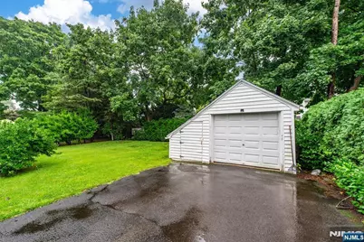 247 Emmett Place, Ridgewood, NJ 07450 - Photo 25