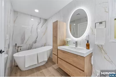 405 Pine Hill Road, Leonia, NJ 07605 - Photo 23