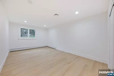 405 Pine Hill Road, Leonia, NJ 07605 - Photo 15