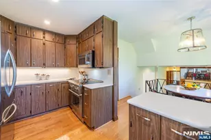 182 Ridge Rd, Rutherford, NJ 07070 - Photo 15