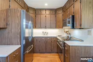 182 Ridge Rd, Rutherford, NJ 07070 - Photo 17
