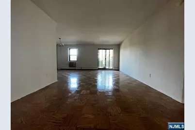 77 Prospect Avenue 4I #4i, Hackensack, NJ 07601 - Photo 3