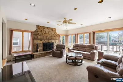 126 Edgewater Road, Cliffside Park, NJ 07010 - Photo 13