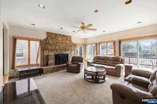 126 Edgewater Rd, Cliffside Park, NJ 07010 - Photo 13