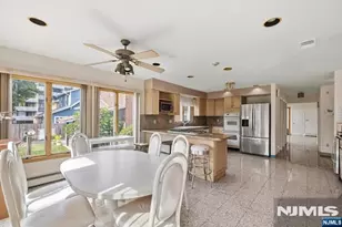 126 Edgewater Rd, Cliffside Park, NJ 07010 - Photo 19