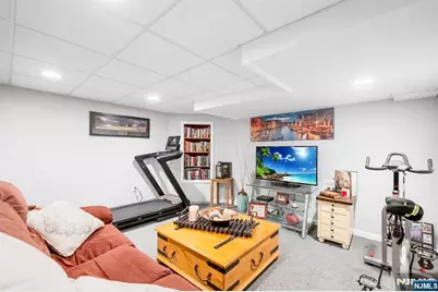 19 Dalton Place, Bergenfield, NJ 07621 - Photo 23