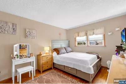 19 Dalton Place, Bergenfield, NJ 07621 - Photo 15