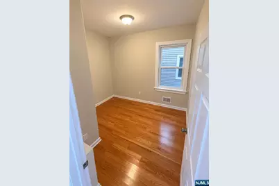 68 Arch Street, Paterson, NJ 07522 - Photo 3