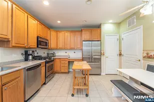 10323 Warren's Way, Wanaque, NJ 07465 - Photo 9