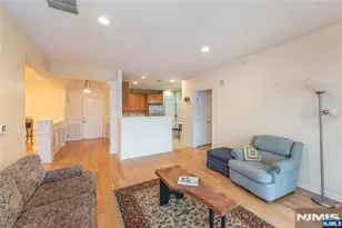 10323 Warren's Way, Wanaque, NJ 07465 - Photo 3
