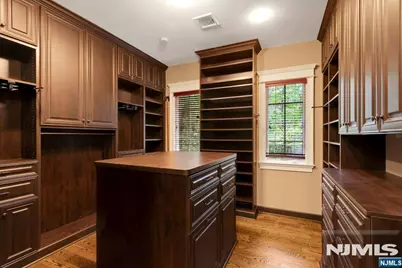 74 Roberts Road, Englewood Cliffs, NJ 07632 - Photo 21