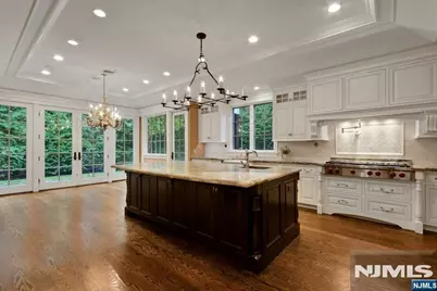 74 Roberts Road, Englewood Cliffs, NJ 07632 - Photo 15