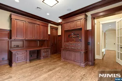 74 Roberts Road, Englewood Cliffs, NJ 07632 - Photo 25