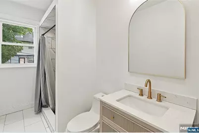59 E Stockton Place, East Orange, NJ 07017 - Photo 31