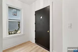 59 E Stockton Pl, East Orange, NJ 07017 - Photo 7