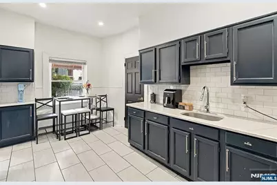 59 E Stockton Place, East Orange, NJ 07017 - Photo 15