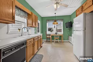 318 1st St, Saddle Brook Township, NJ 07663 - Photo 21