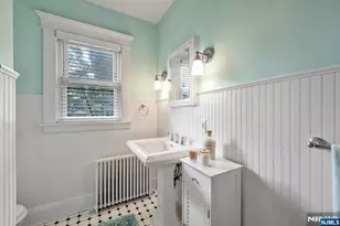 365 Walthery Ave, Ridgewood, NJ 07450 - Photo 19