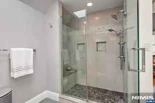 365 Walthery Ave, Ridgewood, NJ 07450 - Photo 25