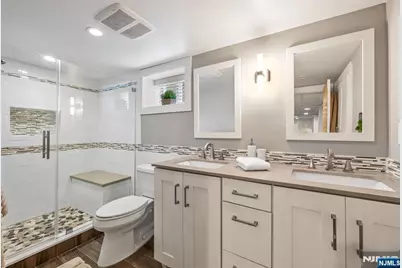 365 Walthery Avenue, Ridgewood, NJ 07450 - Photo 31