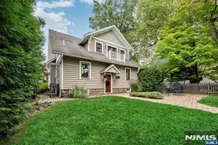 365 Walthery Ave, Ridgewood, NJ 07450 - Photo 35