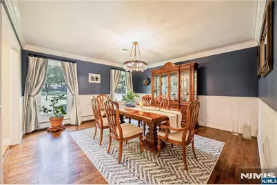34 Carlough Road, Upper Saddle River, NJ 07458 - Photo 9