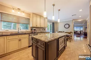34 Carlough Rd, Upper Saddle River, NJ 07458 - Photo 13