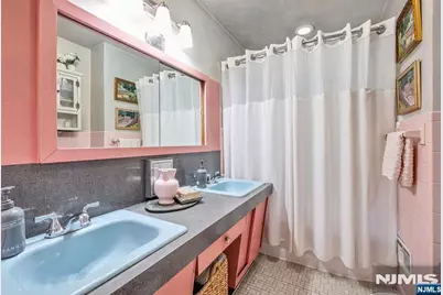 58 Susan Drive, Closter, NJ 07624 - Photo 17
