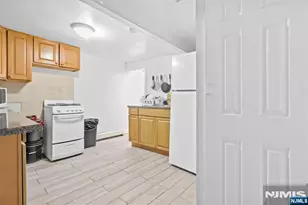 337 Summer Ave, Newark, NJ 07104 - Photo 21