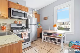 337 Summer Ave, Newark, NJ 07104 - Photo 17