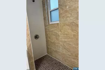 500 Burnside Street, Orange, NJ 07050 - Photo 13